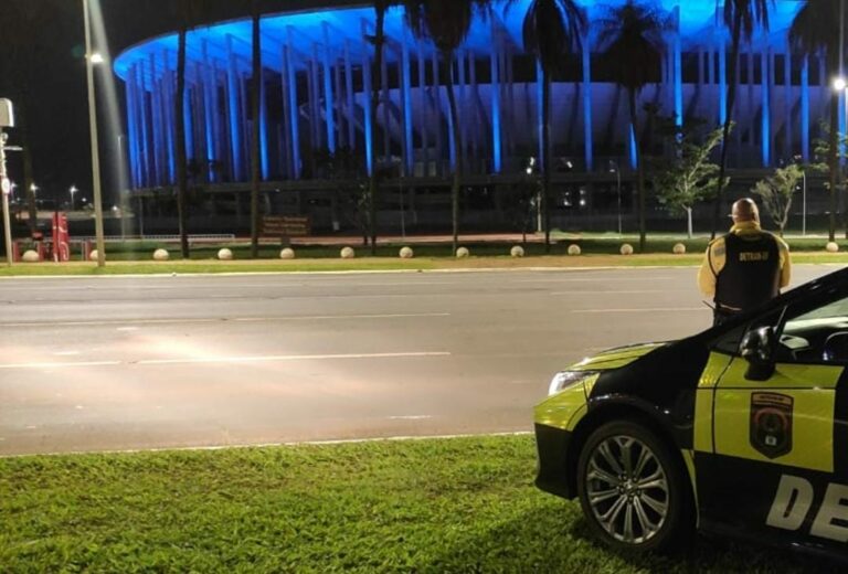 Agentes de trânsito do DF trabalharão 24 horas por dia para garantir a segurança no Carnaval